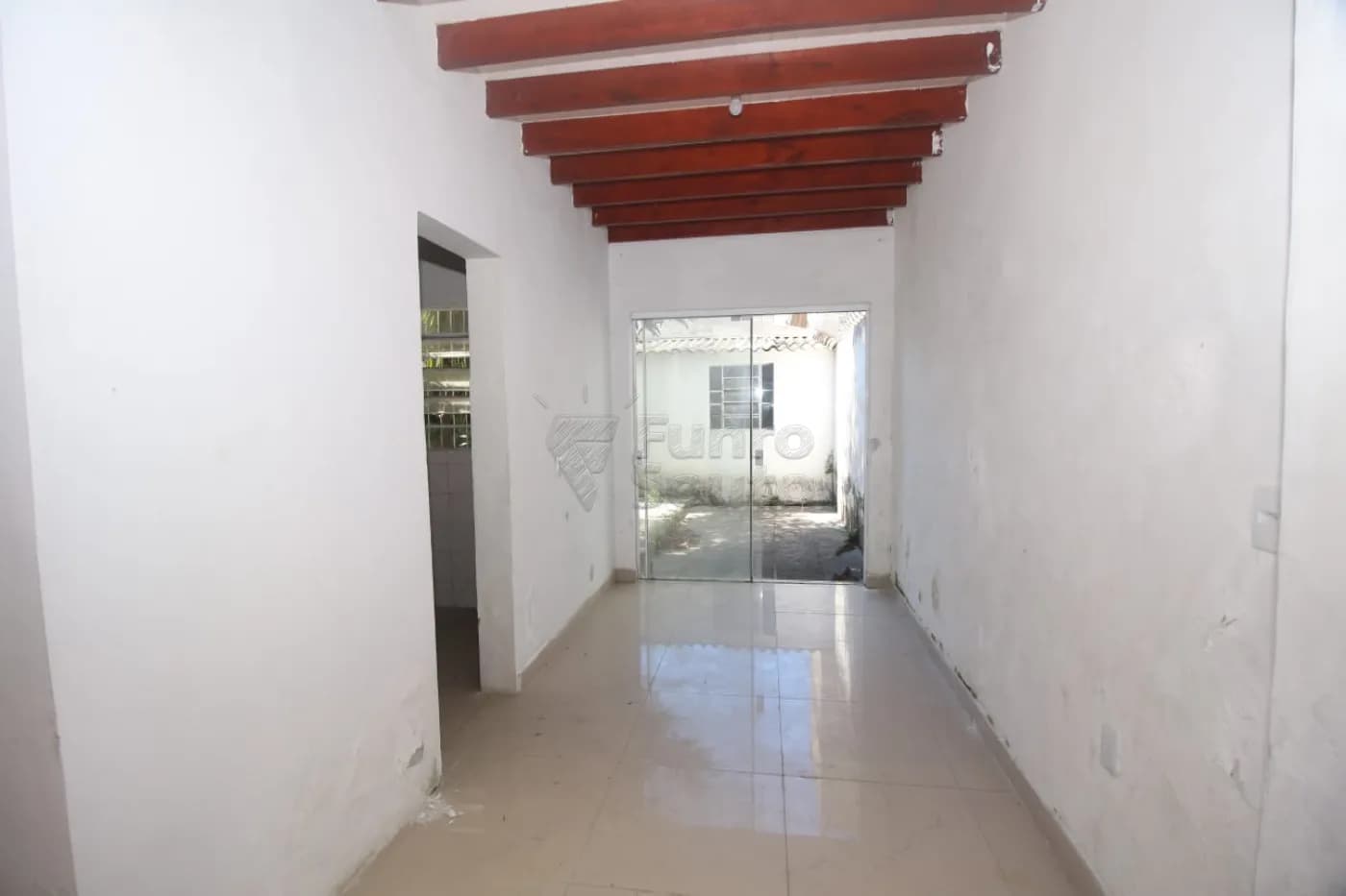 ec1vxb-pelotas-casa-padrao-centro-22-10-2025_11-40-30-28.webp