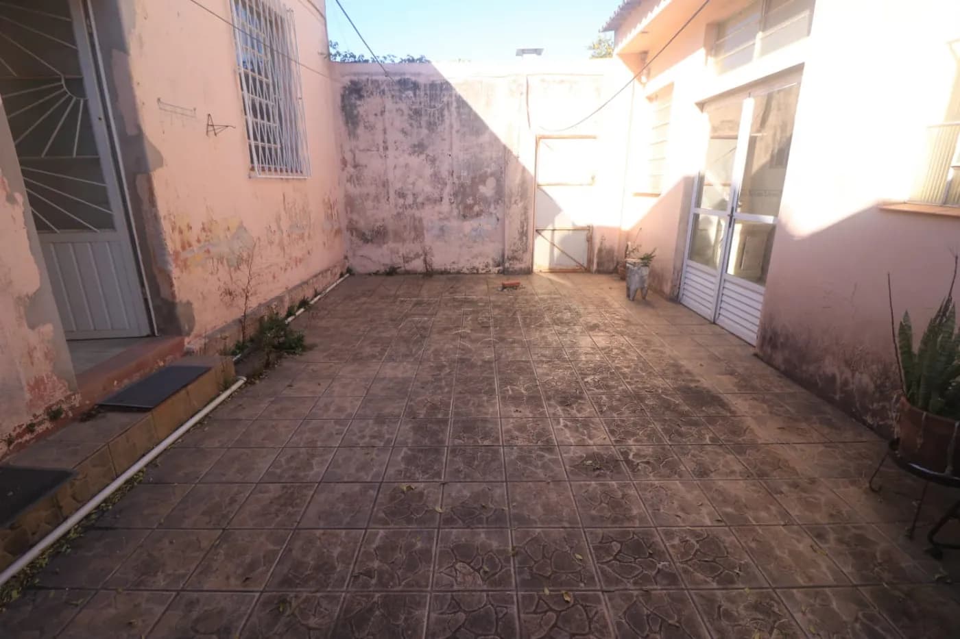 ef13ja-pelotas-casa-padrao-centro-21-05-2026_17-44-46-6a0f6ebe96196.webp