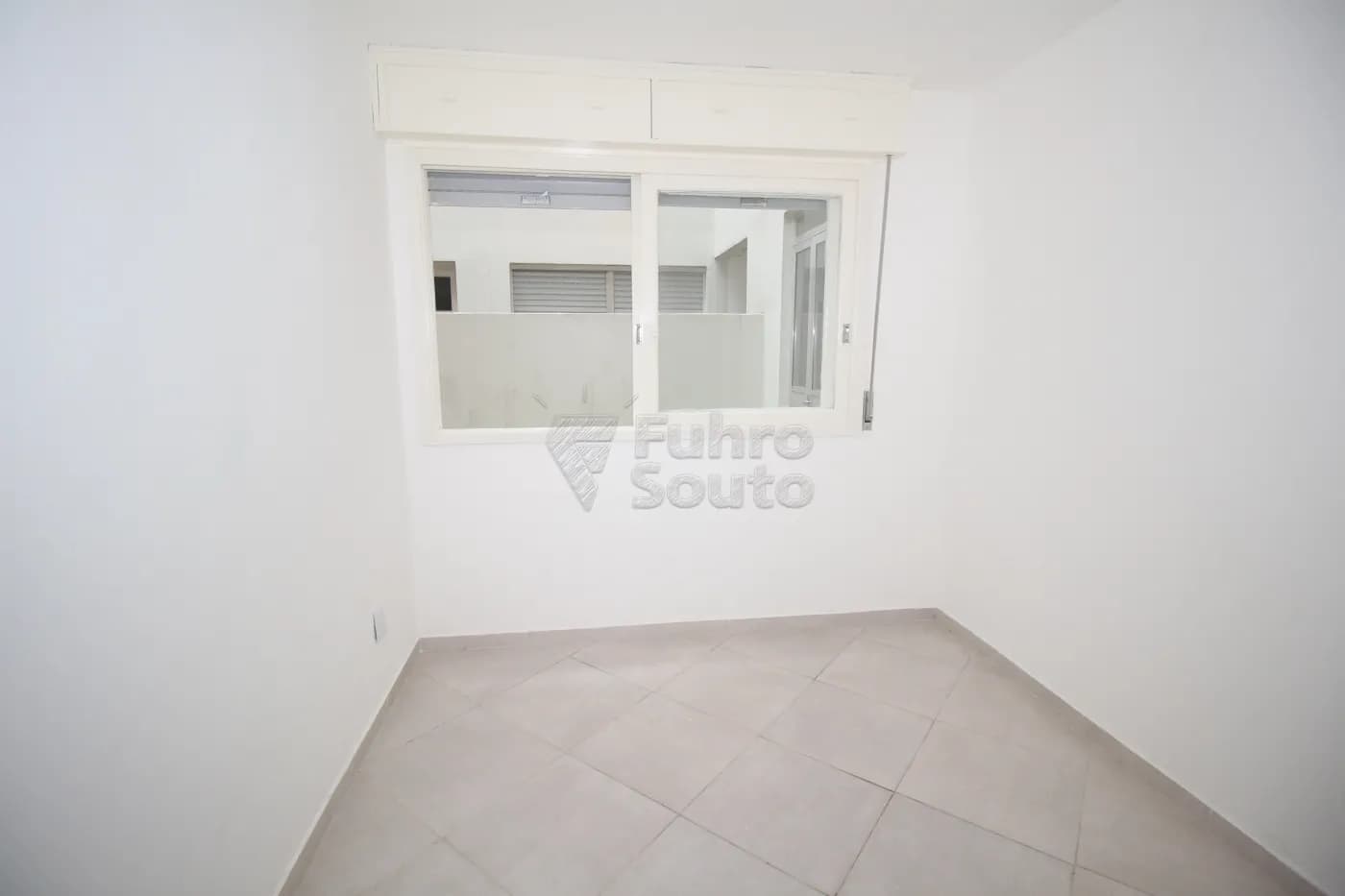 el6gu-pelotas-apartamento-padrao-centro-16-05-2024_23-36-07-8.webp
