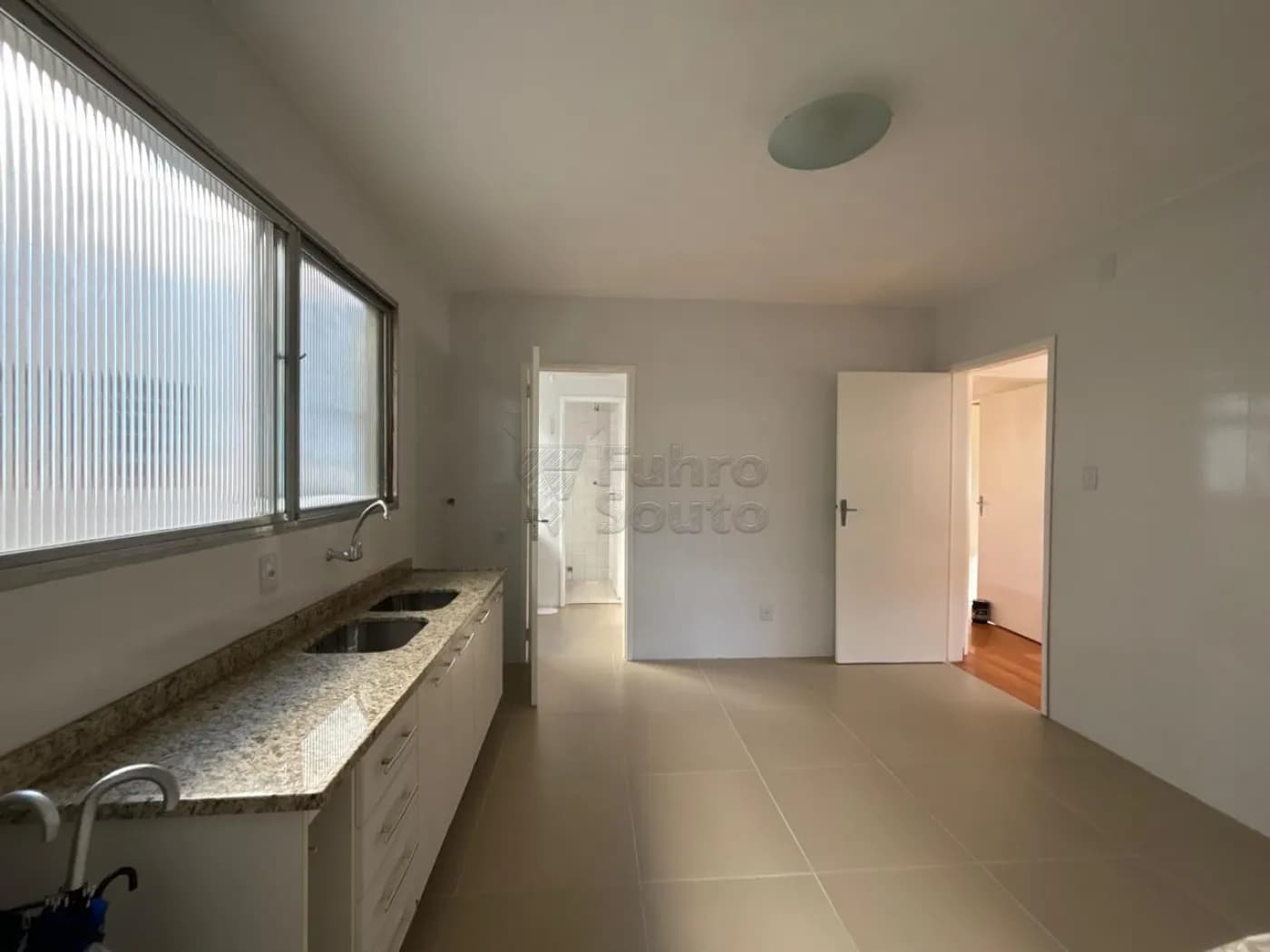 eqi1x-pelotas-apartamento-padrao-centro-07-06-2024_11-39-11-12.webp