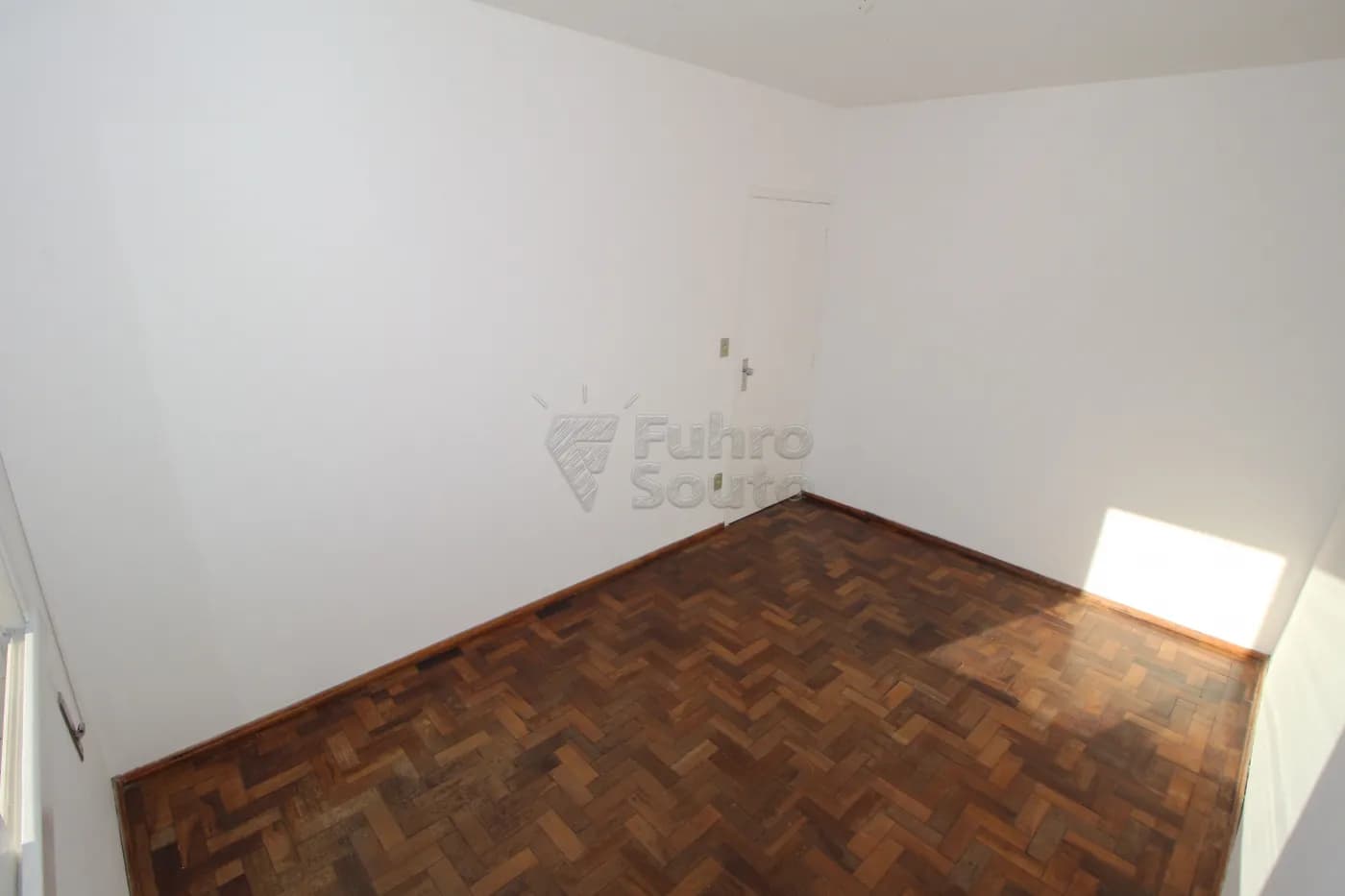 erqk6j-pelotas-apartamento-padrao-centro-17-05-2024_23-17-53-16.webp