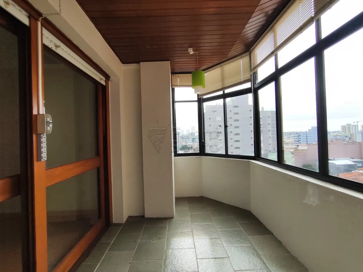 eu45p8-pelotas-apartamento-padrao-centro-02-06-2026_12-43-16-6a1efa149c4d1.webp
