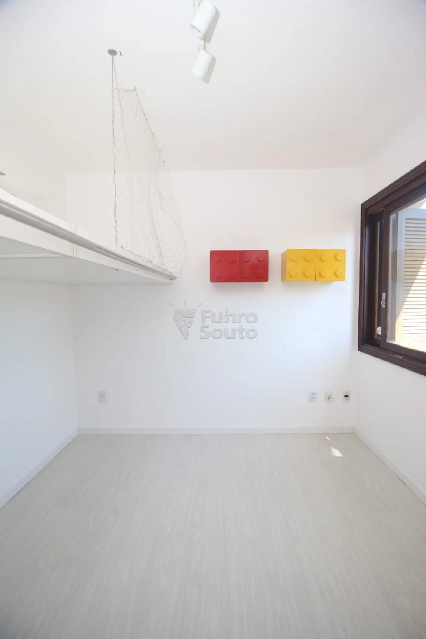 exxg8l-pelotas-casa-padrao-laranjal-09-10-2025_16-00-41-37.webp