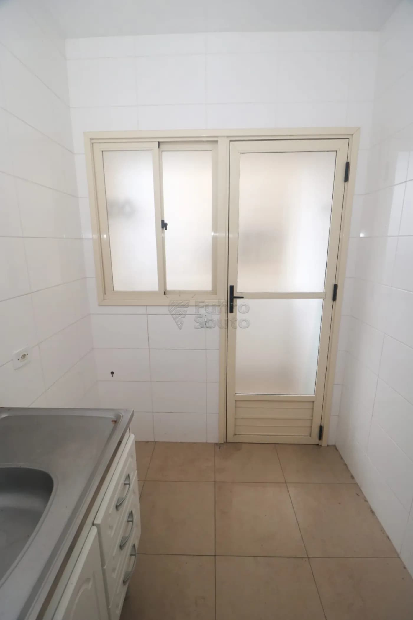 eyvrad-pelotas-apartamento-padrao-fragata-12-03-2026_18-20-59-69b32e3ba4391.webp
