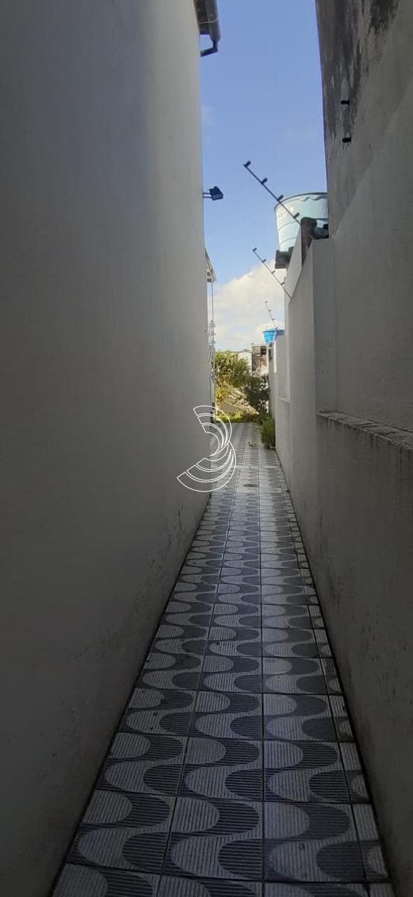 ez1ar-iv81zL3A4_921463654562c95c8_zhmNzBmNjhhOWRi_o_wm.jpg