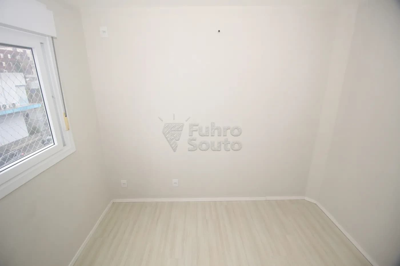ezpg2t-pelotas-apartamento-padrao-centro-15-06-2025_00-25-04-14.webp