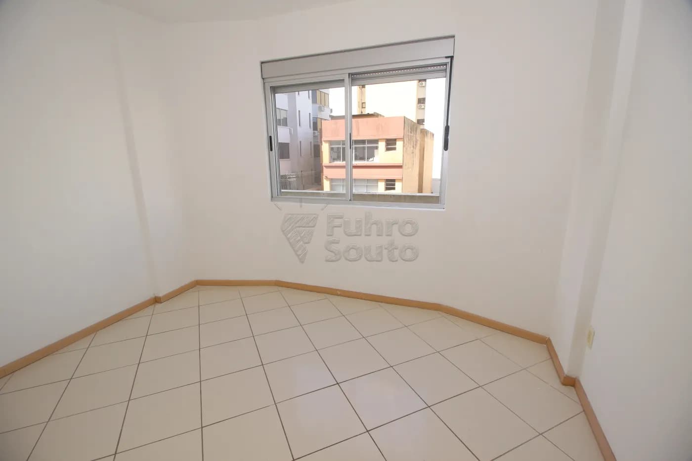 ezzxks-pelotas-apartamento-padrao-centro-18-12-2024_02-59-53-8.webp