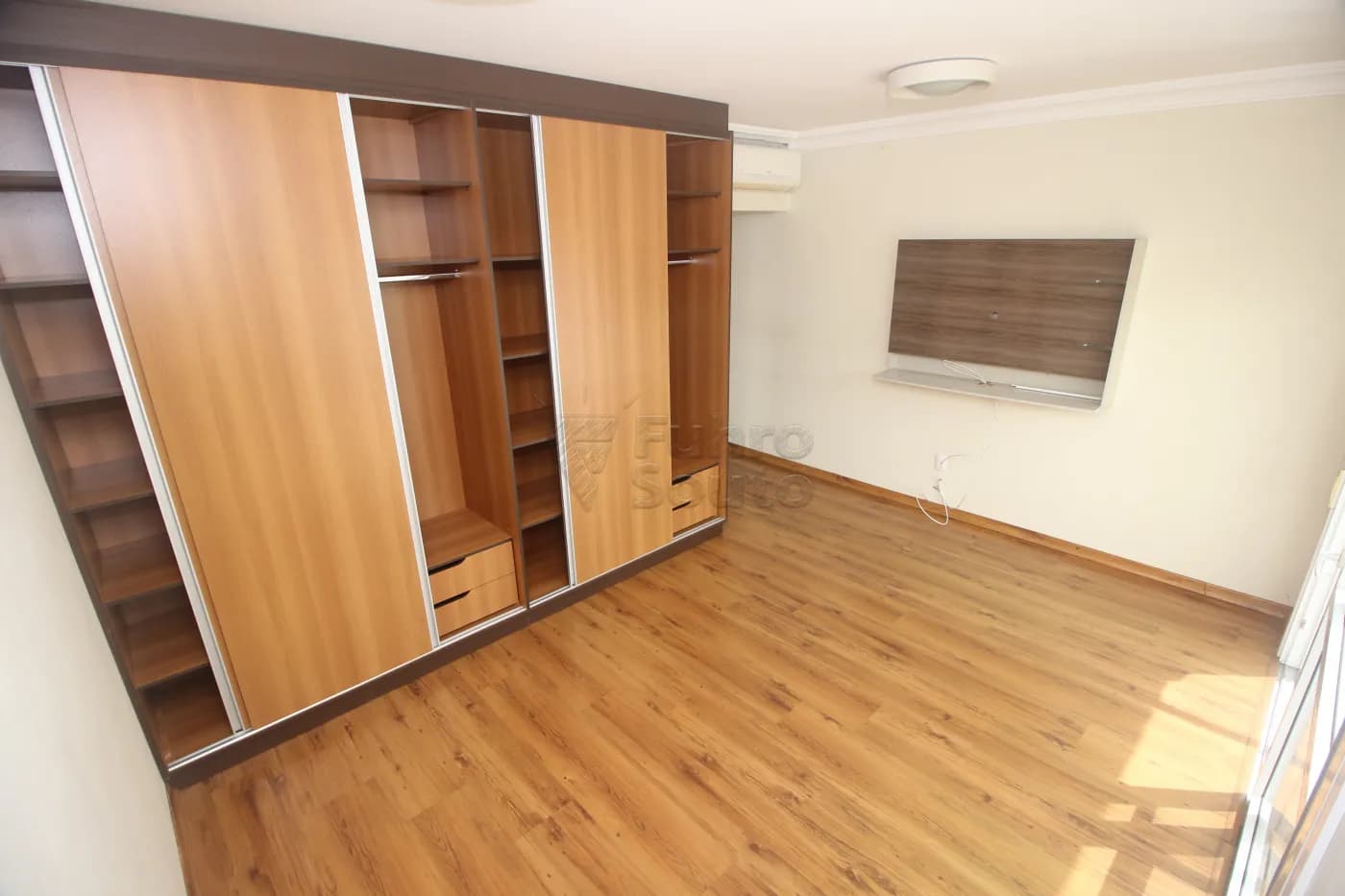 f0qg76-pelotas-apartamento-padrao-centro-07-01-2025_23-18-20-17.webp