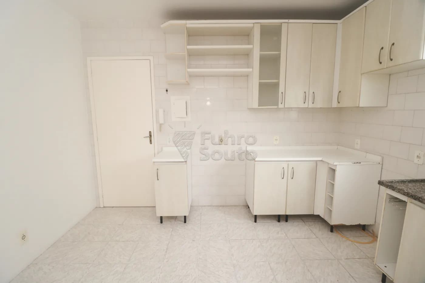 f7sv4-pelotas-apartamento-padrao-centro-18-03-2026_21-16-52-69bb407453ce5.webp