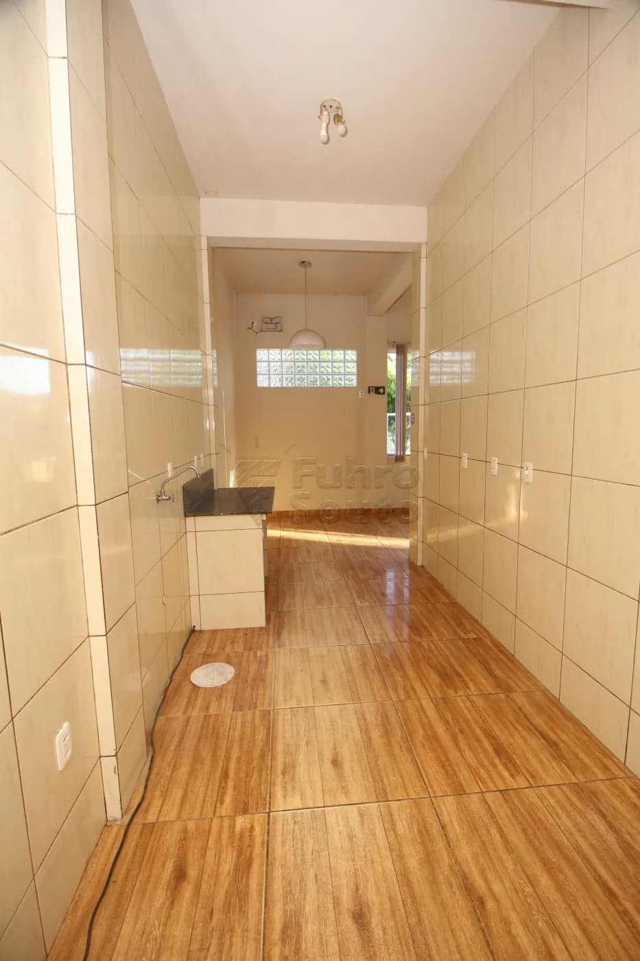 f8i1j9-pelotas-comercial-casa-areal-12-03-2025_00-31-14-11.webp