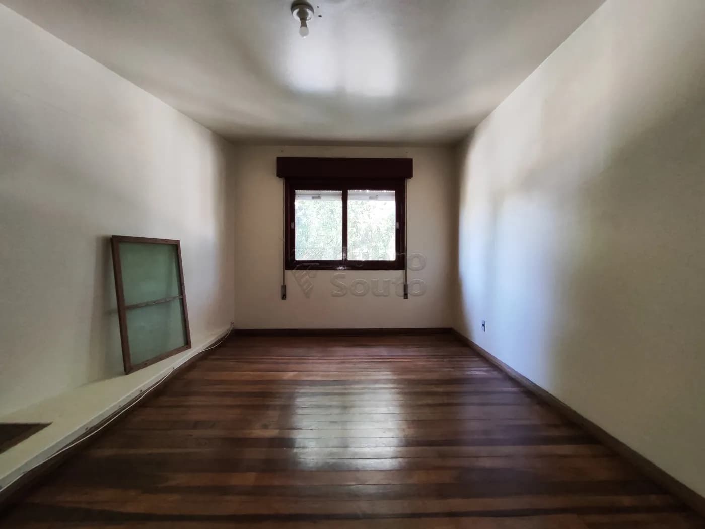 f923tt-pelotas-casa-padrao-centro-16-11-2023_17-09-06-29.webp