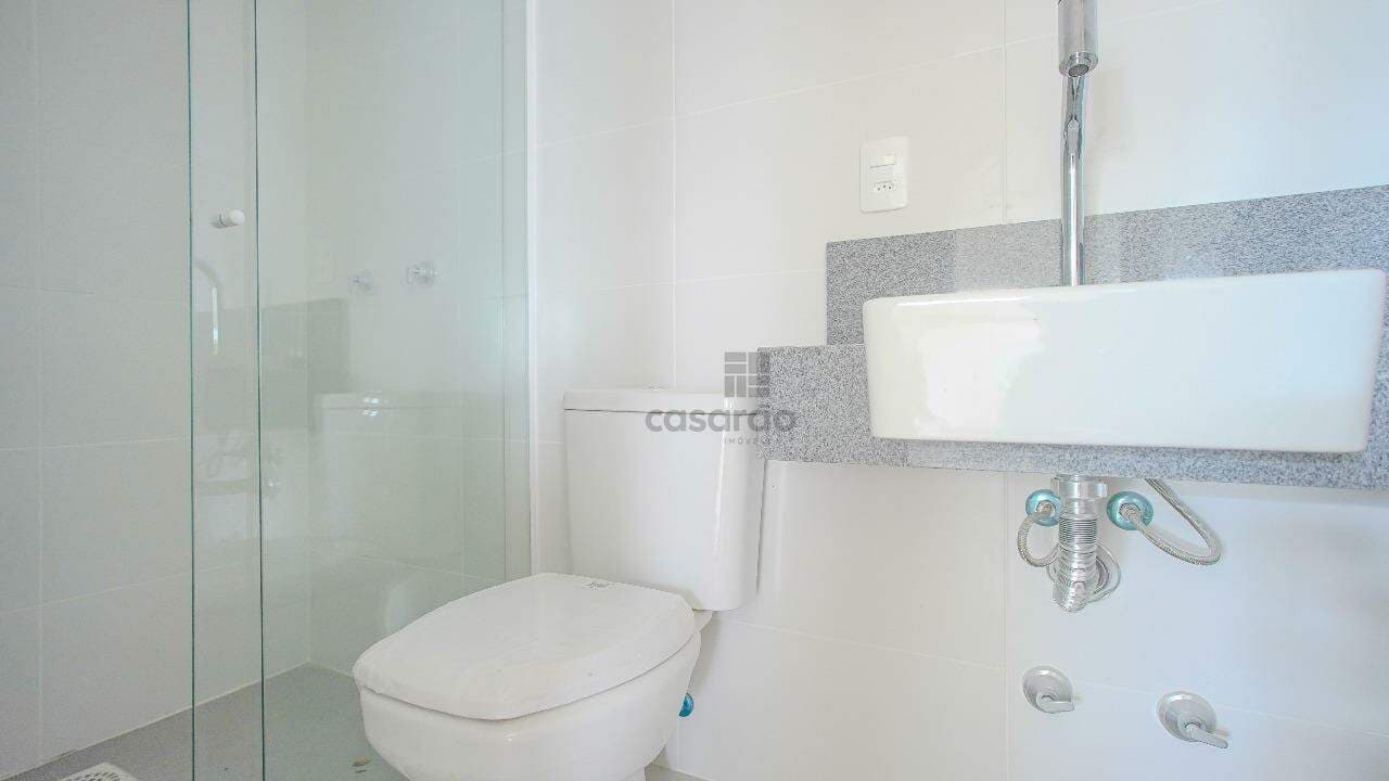 fayhap-apartamento-2-quartos-no-pelotas-banheiro-suite.jpg