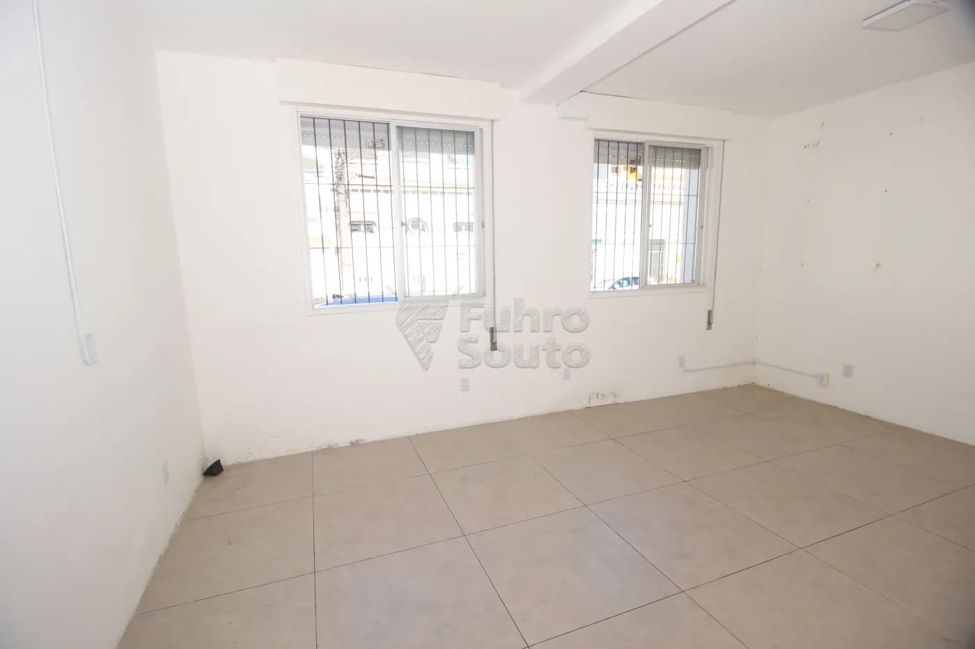 fdx32q-pelotas-comercial-casa-centro-29-04-2025_00-08-40-7.webp
