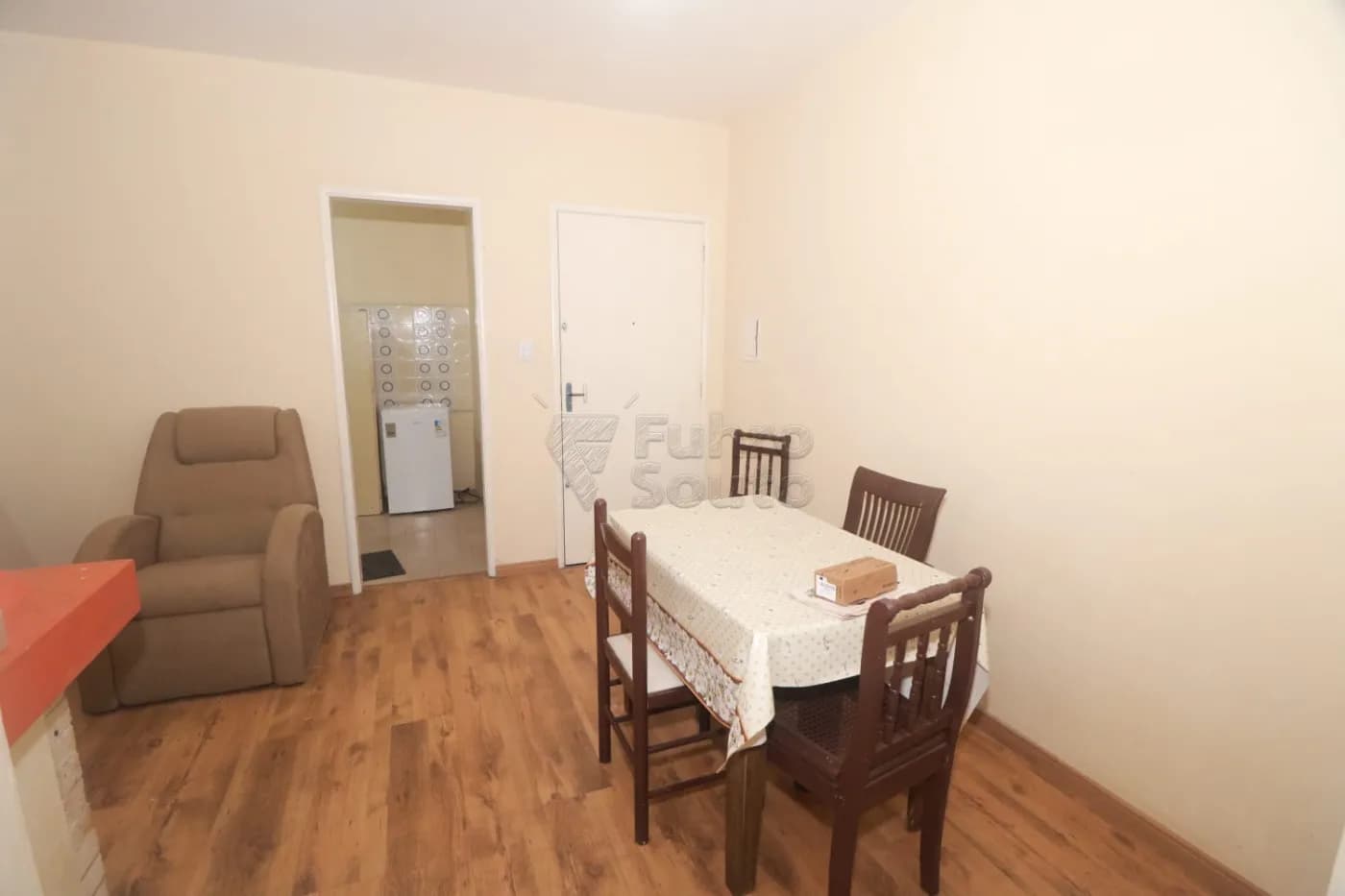 ffyw12-pelotas-apartamento-padrao-centro-27-04-2026_12-28-20-69ef80947ba15.webp