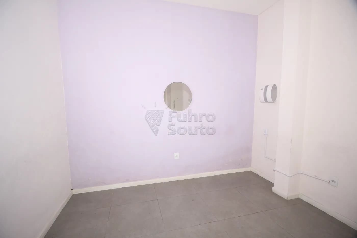fi7k8l-pelotas-comercial-casa-centro-20-02-2025_01-40-11-14.webp