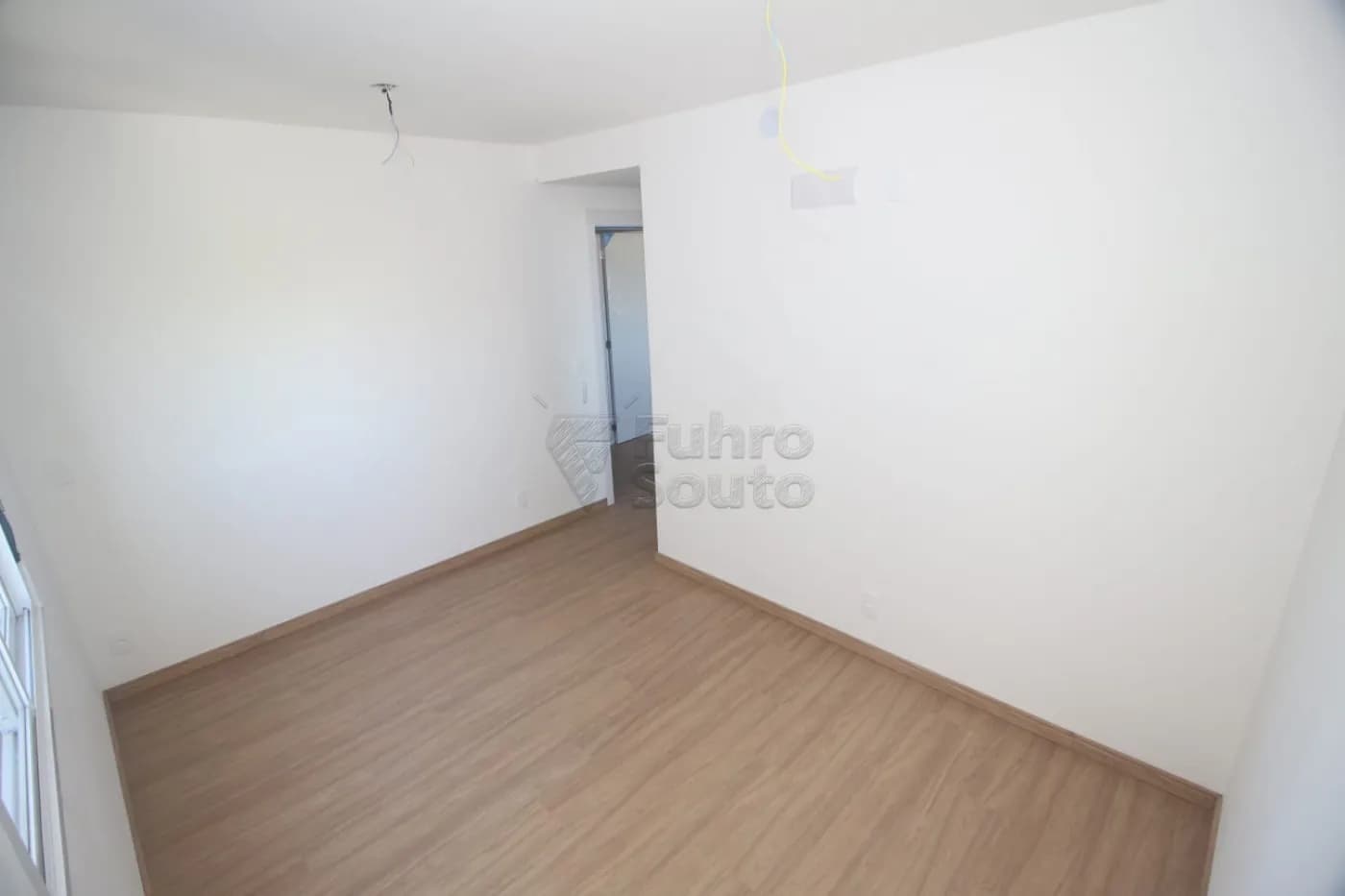 fkfi0c-pelotas-apartamento-padrao-areal-10-03-2025_18-05-46-25.webp