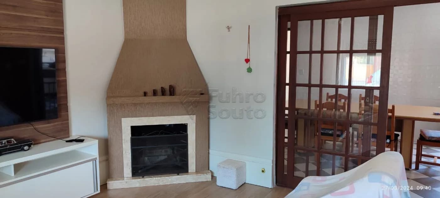 flo5ra-pelotas-casa-padrao-tres-vendas-28-03-2024_18-17-37-45.webp