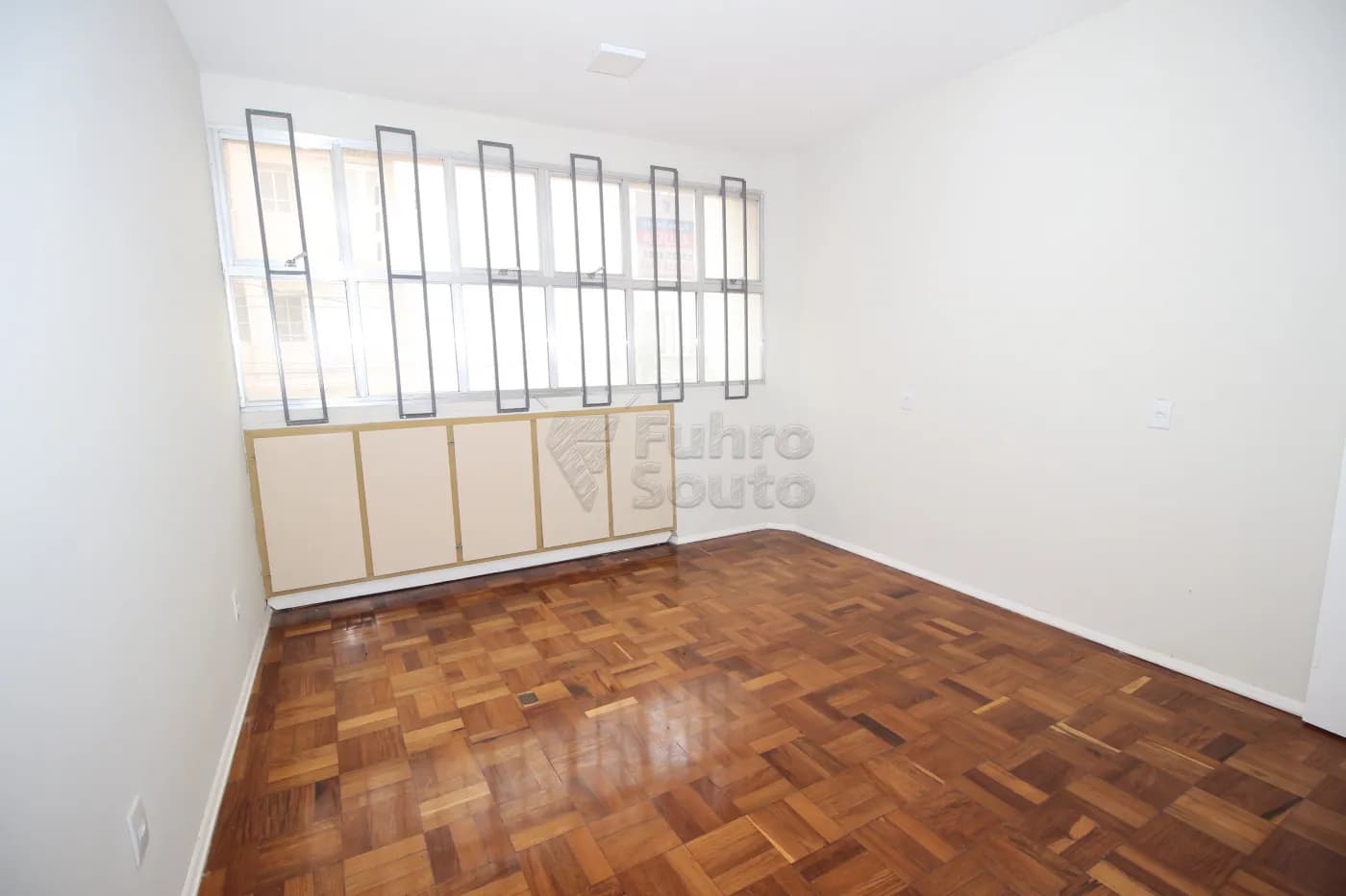 fq8zdi-pelotas-comercial-predio-centro-19-03-2024_08-10-07-5.webp