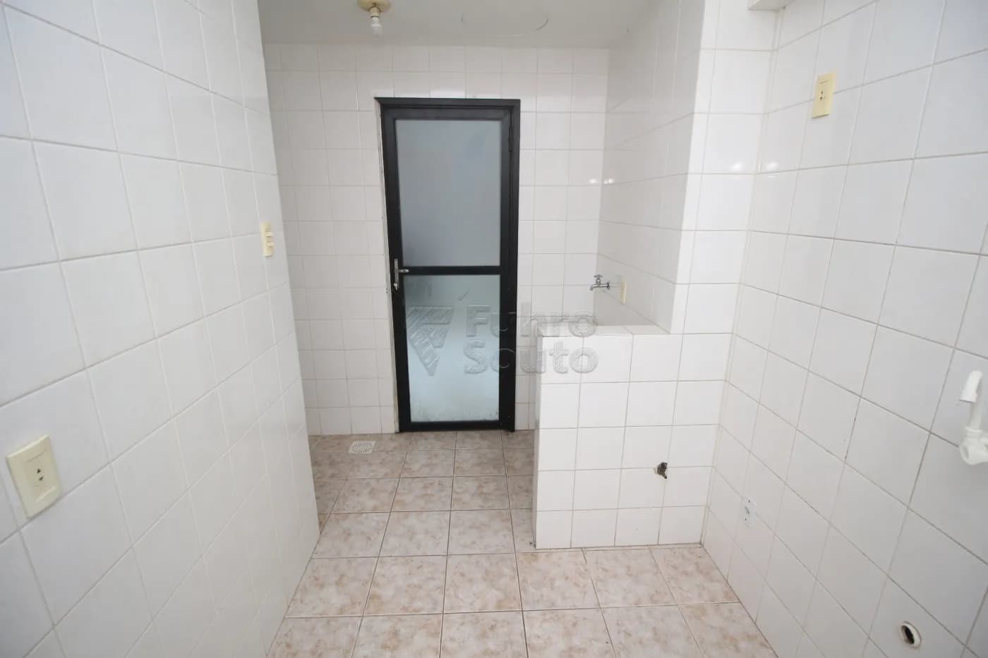 fuxj59-pelotas-apartamento-padrao-centro-20-06-2024_23-54-21-15.webp