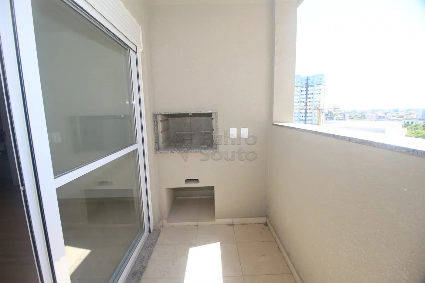 fxzc2-pelotas-apartamento-padrao-areal-08-03-2025_02-38-40-5.webp