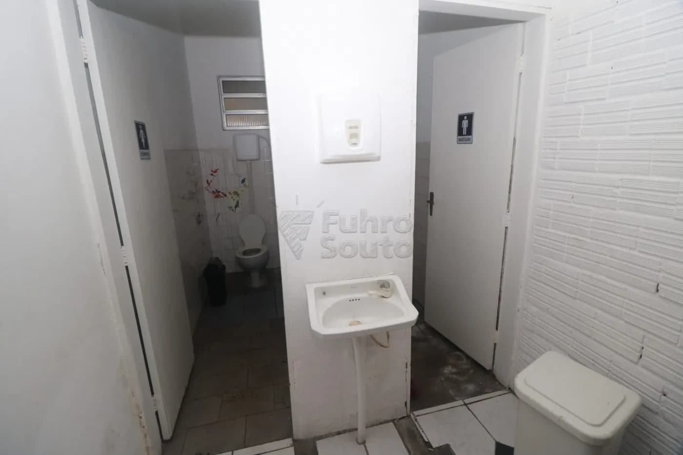 fy0pvd-pelotas-comercial-sala-fora-de-condominio-centro-15-04-2026_16-31-23-69dfe78be3c45.webp