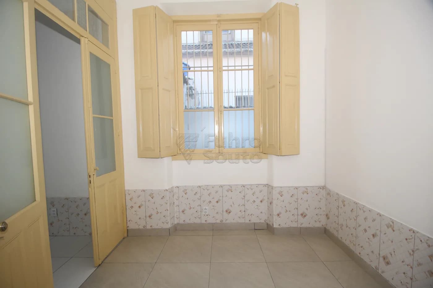 fzplla-pelotas-comercial-casa-centro-07-06-2025_00-12-53-17.webp