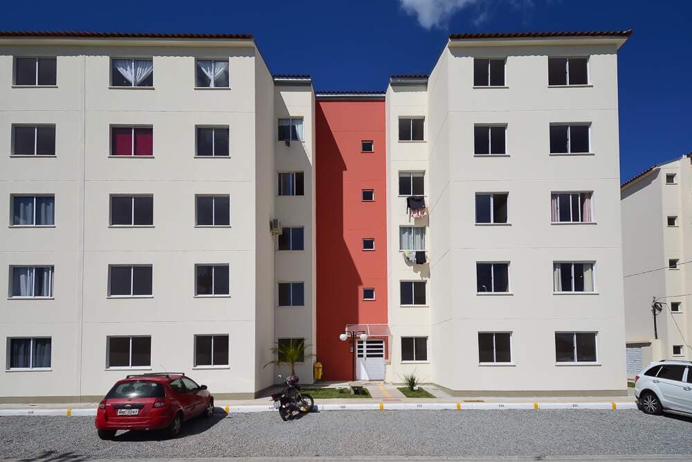 g04rrz-apartamento-2-quartos-no-pelotas-entrada-do-predio.jpg