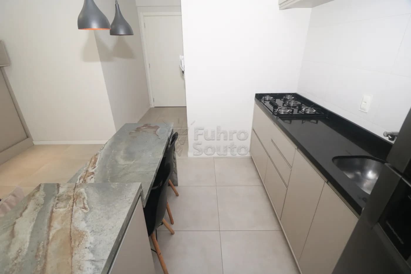 g0ajh-pelotas-apartamento-loft--studio-centro-12-02-2026_00-50-15-698d4df70b4c5.webp