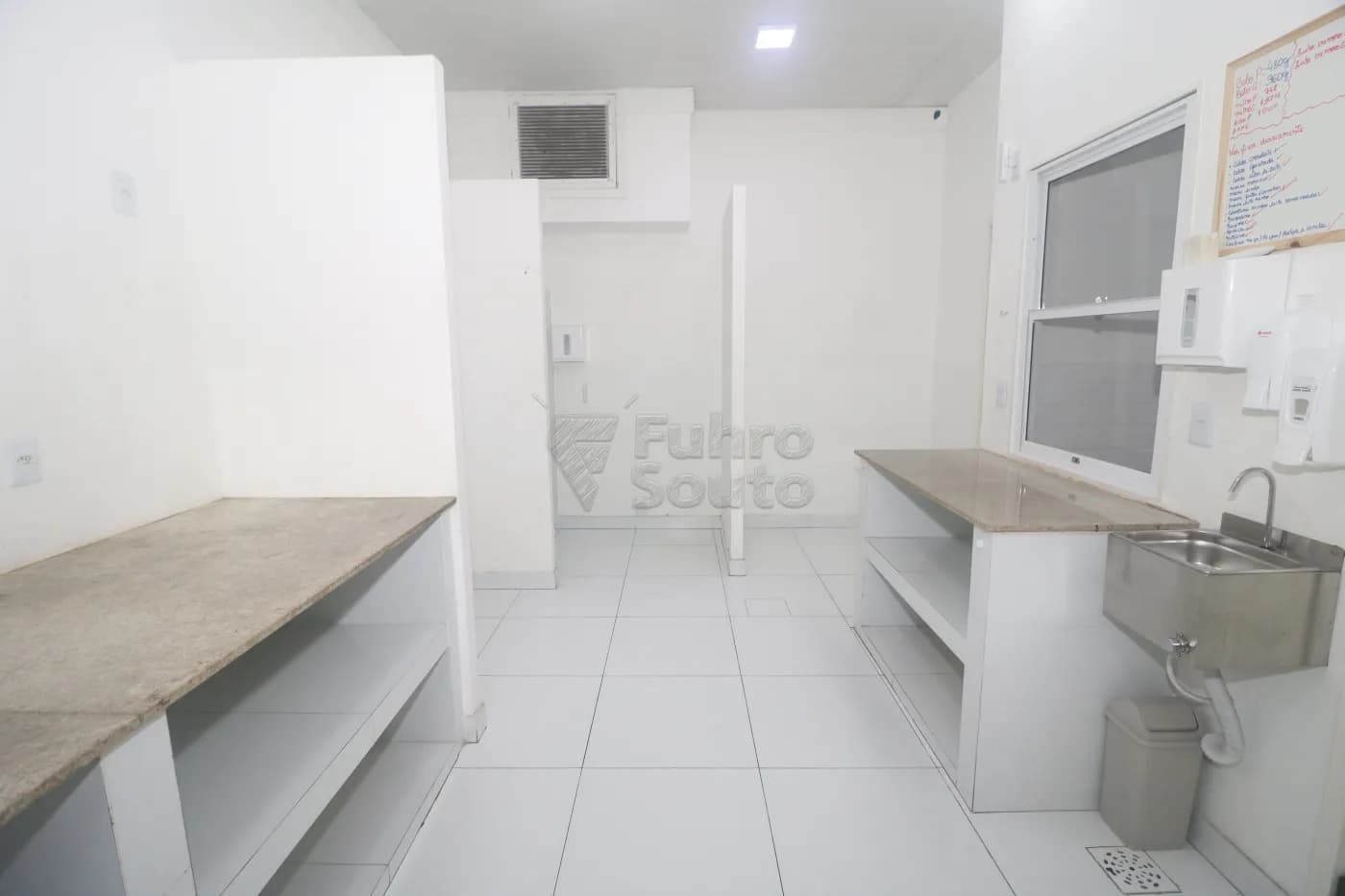 g15as-pelotas-comercial-sala-fora-de-condominio-centro-06-05-2026_00-23-51-69fab447070e4.webp
