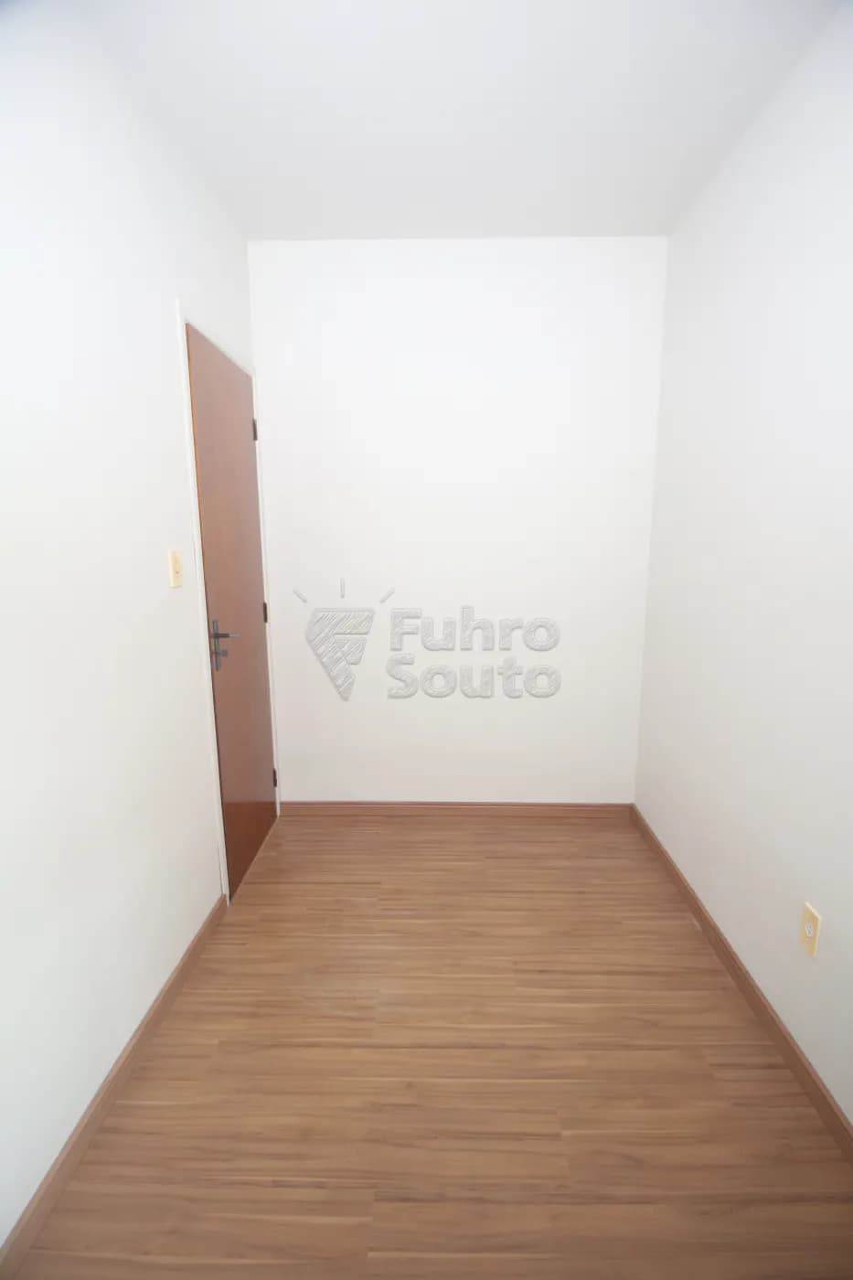 g2yh2-pelotas-apartamento-padrao-centro-29-08-2025_21-54-28-22.webp