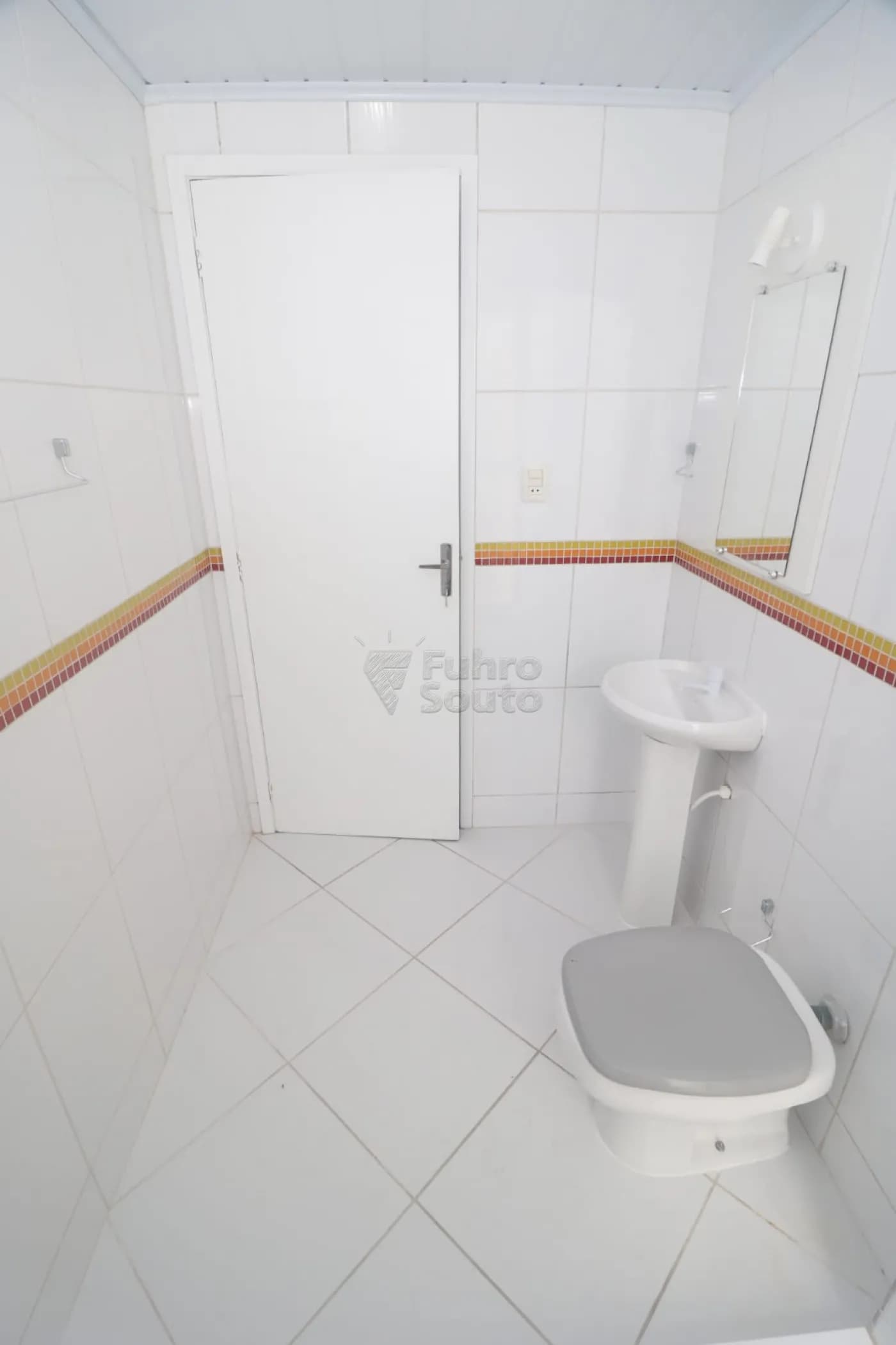 g61ry-pelotas-apartamento-padrao-centro-04-04-2026_10-46-47-69d11647bf200.webp