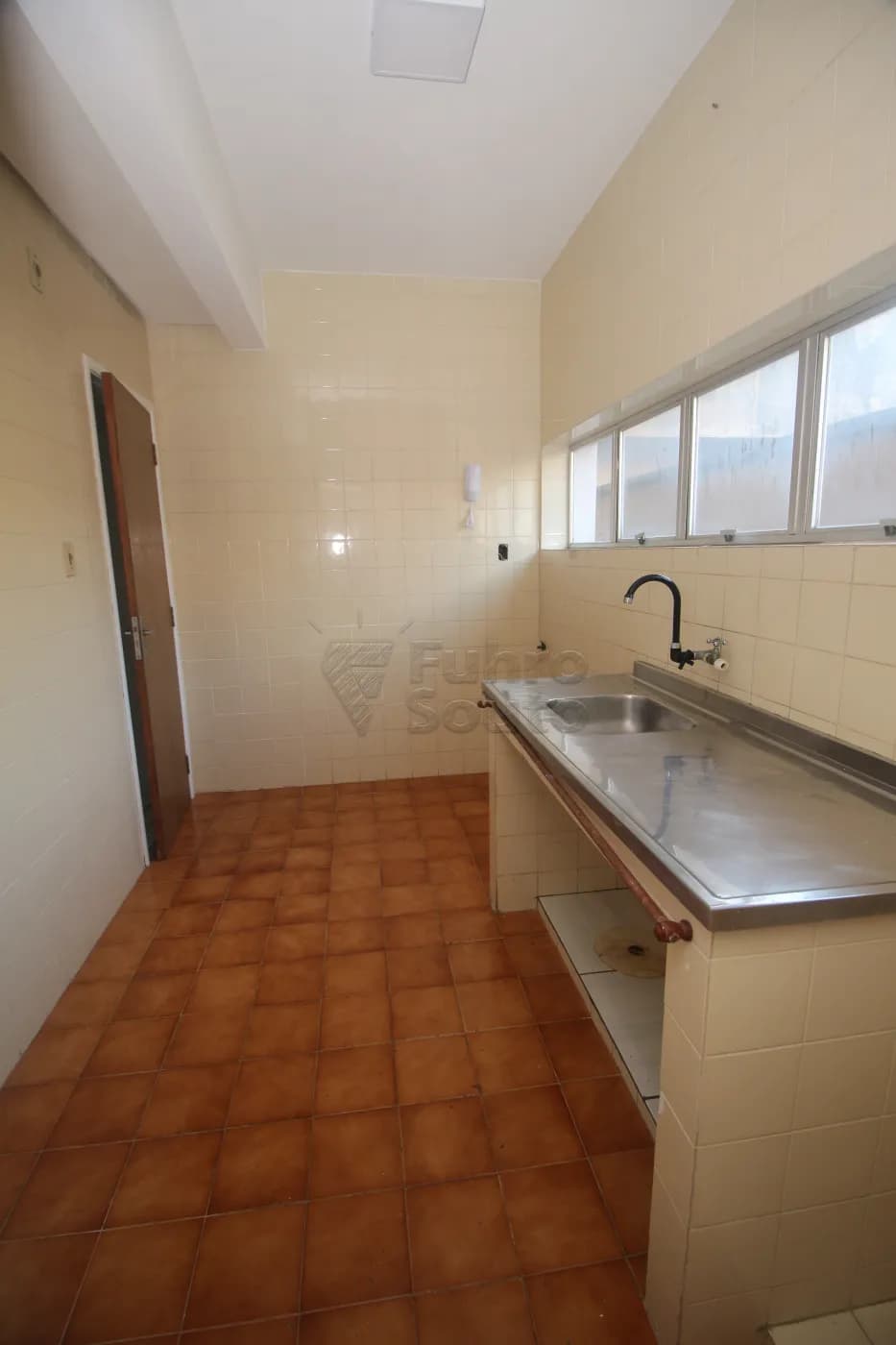 g8ubct-pelotas-apartamento-padrao-centro-18-07-2025_22-44-20-24.webp