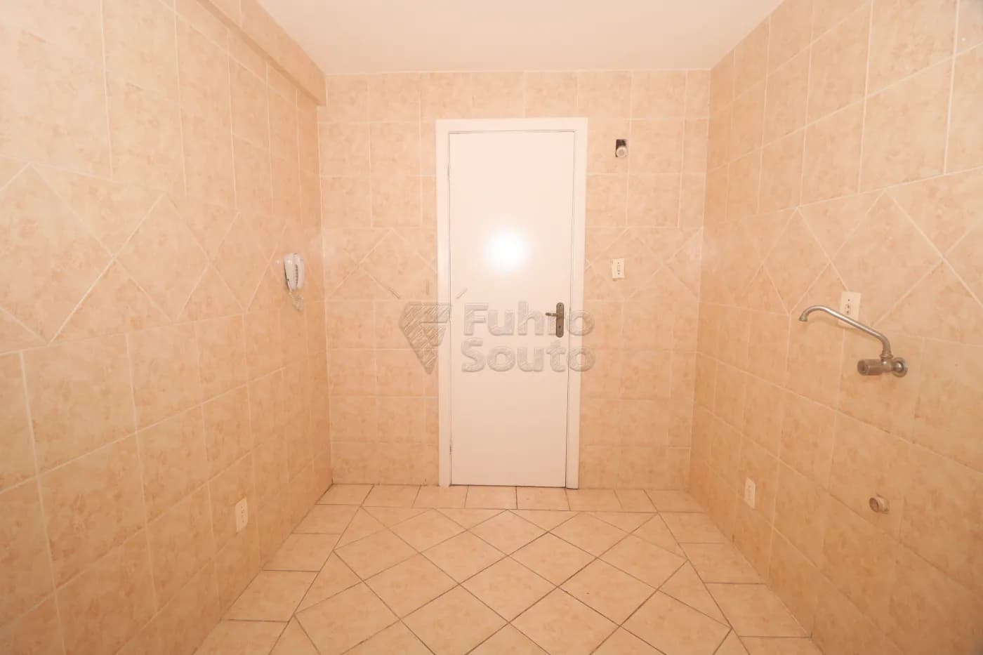 gc8t4q-pelotas-apartamento-padrao-centro-14-07-2026_00-37-15-6a55aeeb16e79.webp