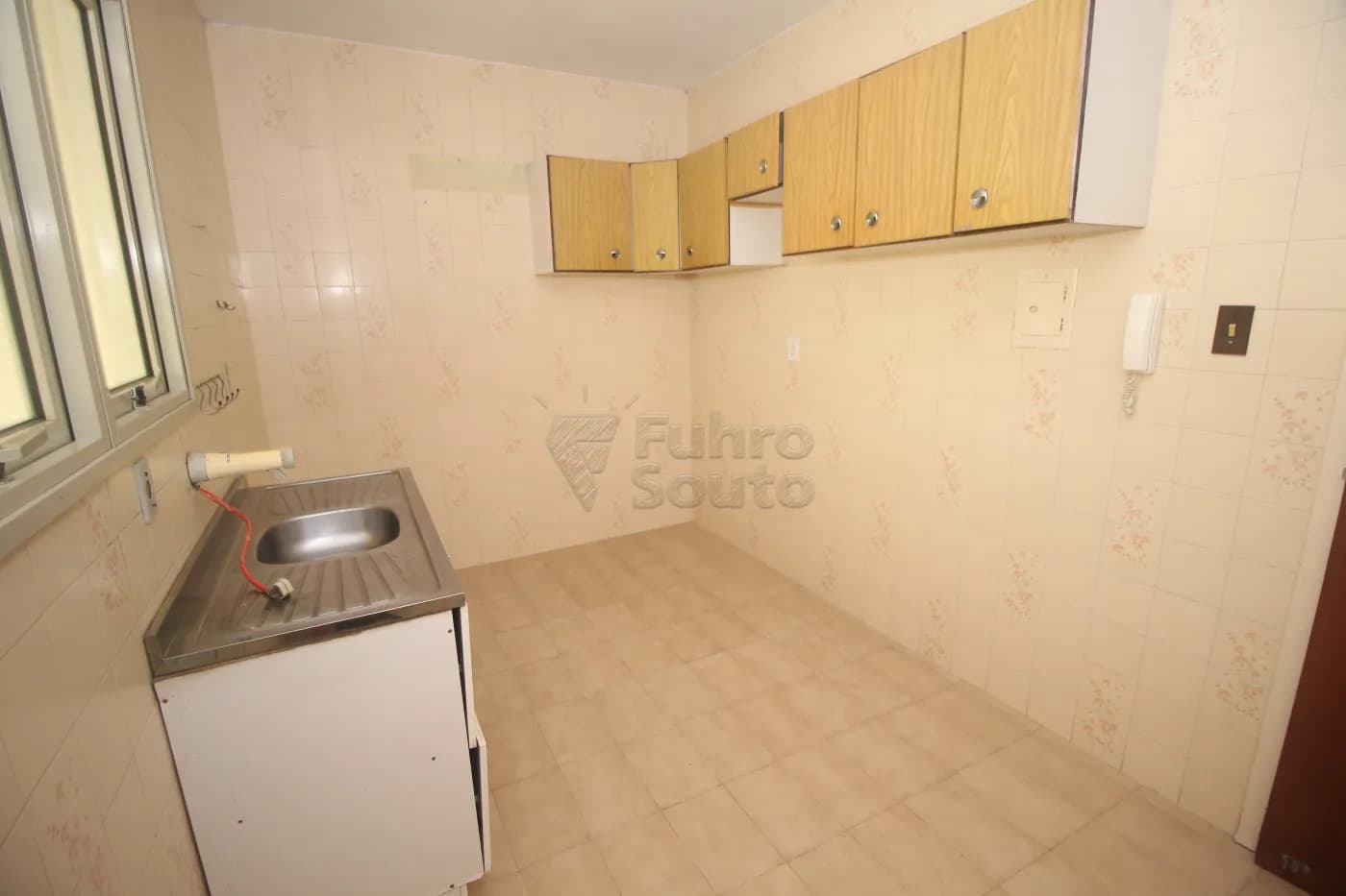 gco468-pelotas-apartamento-padrao-centro-04-02-2025_00-51-03-26.webp