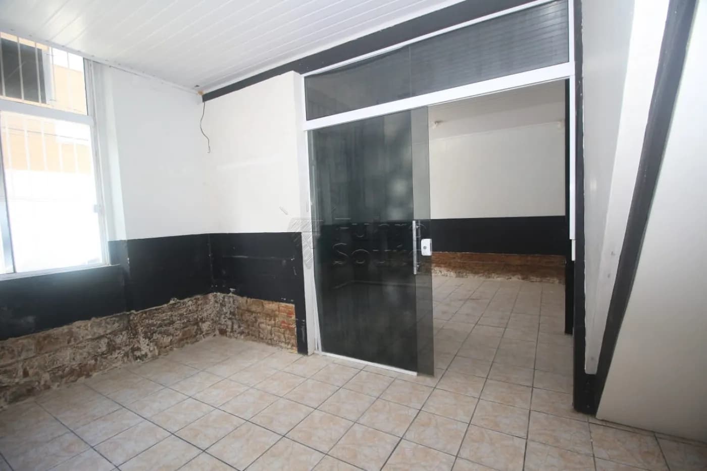 gd8hv-pelotas-comercial-predio-centro-23-10-2025_14-00-41-16.webp