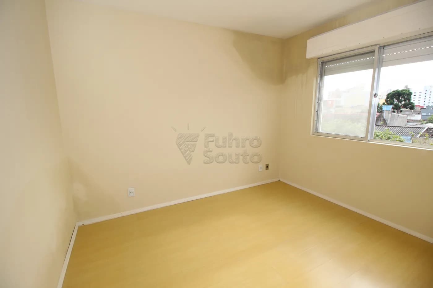 gjv91-pelotas-apartamento-padrao-centro-21-05-2024_23-13-08-9.webp