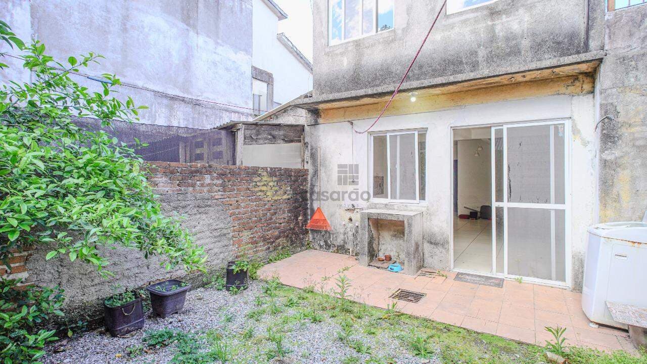 glfne-casa-2-quartos-no-pelotas-area-de-servicopatio.jpg