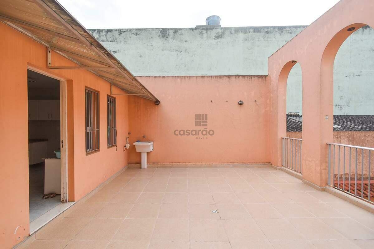 gliuql-casa-comercial-8-quartos-no-pelotas-area-de-servico-externa.jpg
