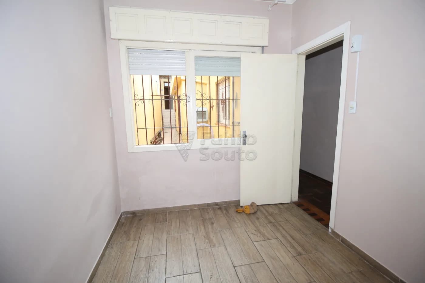 gqa84g-pelotas-casa-padrao-centro-04-05-2024_23-00-10-18.webp