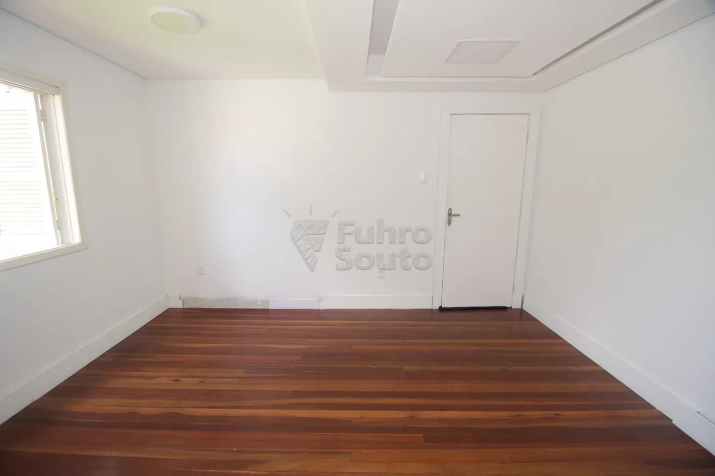 grwd1a-pelotas-casa-padrao-centro-12-01-2025_03-35-01-49.webp