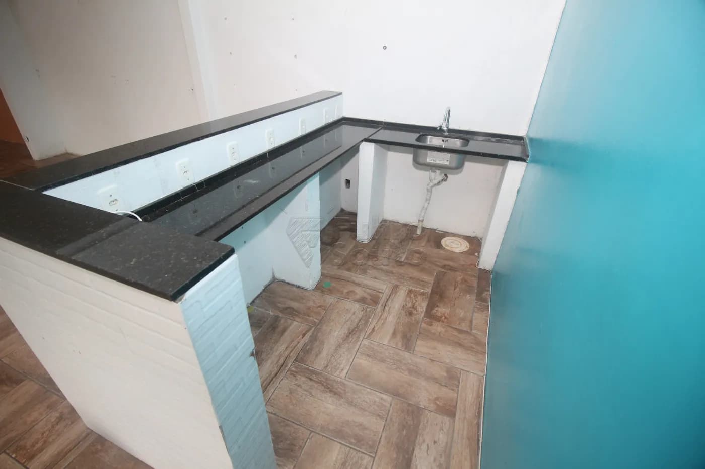 gudr7v-pelotas-comercial-sala-em-condominio-fragata-13-02-2025_00-31-55-9.webp