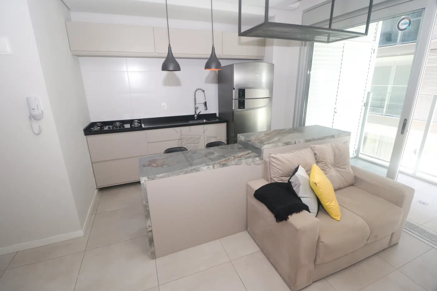 gxg0e3-pelotas-apartamento-loft--studio-centro-12-02-2026_00-50-10-698d4df2692f1.webp