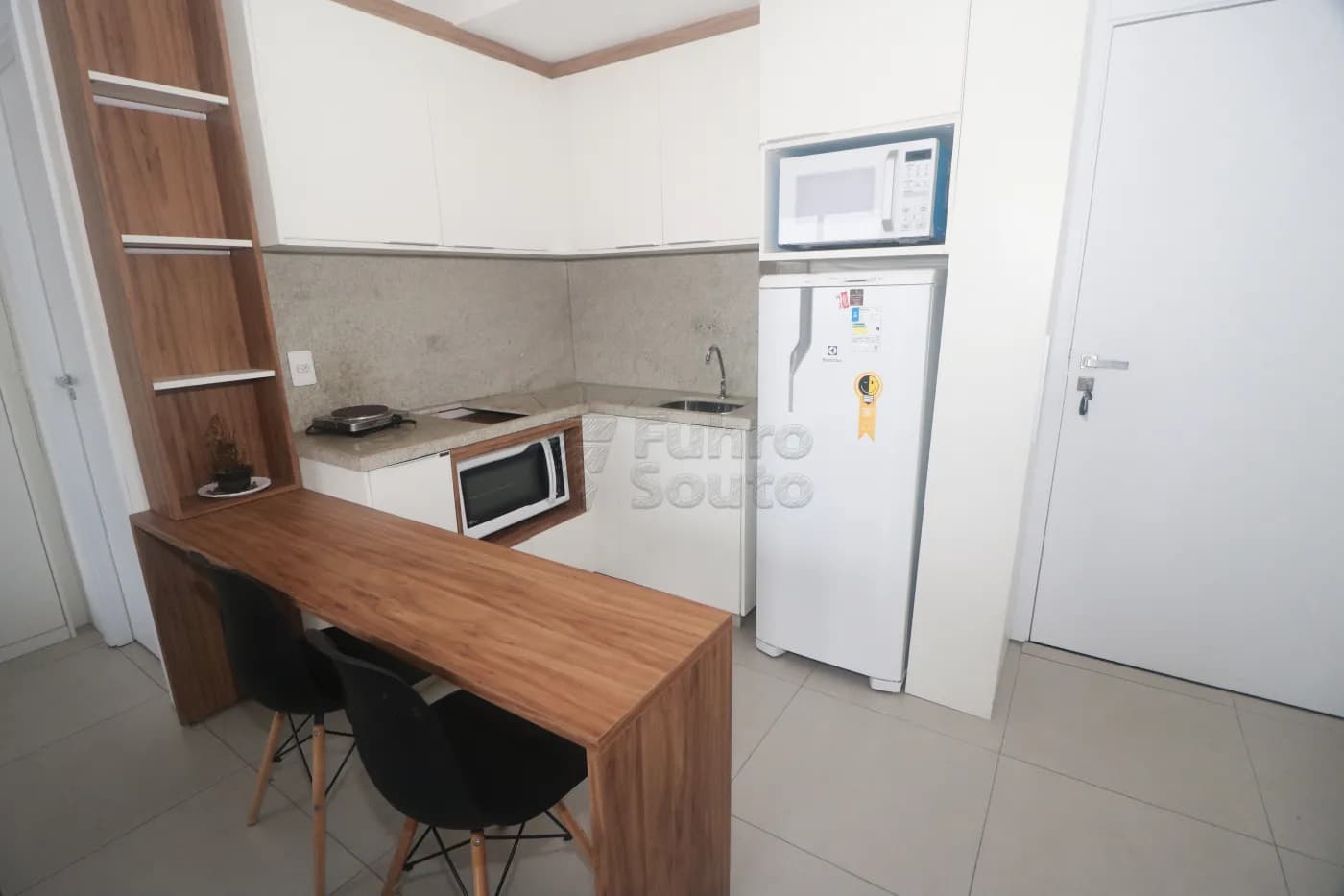 gztaga-pelotas-apartamento-padrao-centro-27-05-2026_01-29-18-6a16731e57ca8.webp