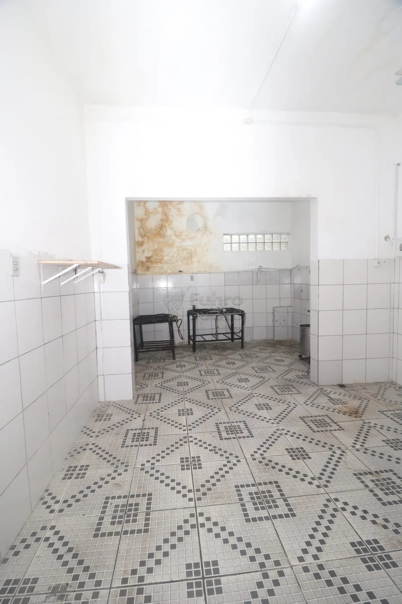 h2auj-pelotas-comercial-sala-fora-de-condominio-centro-15-04-2026_16-31-31-69dfe793e8eea.webp