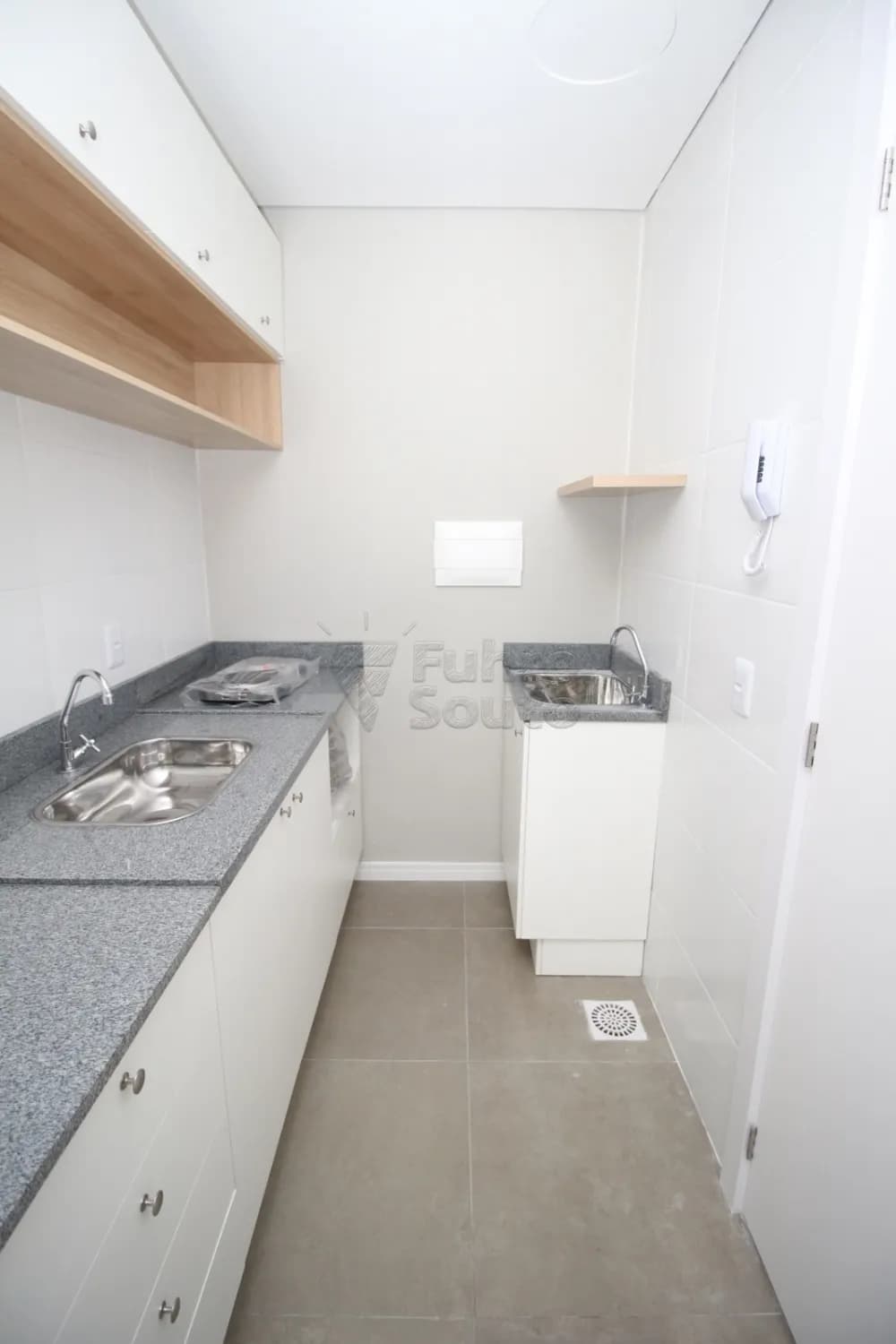 h326ph-pelotas-apartamento-loft-studio-centro-11-07-2023_11-07-00-8.webp