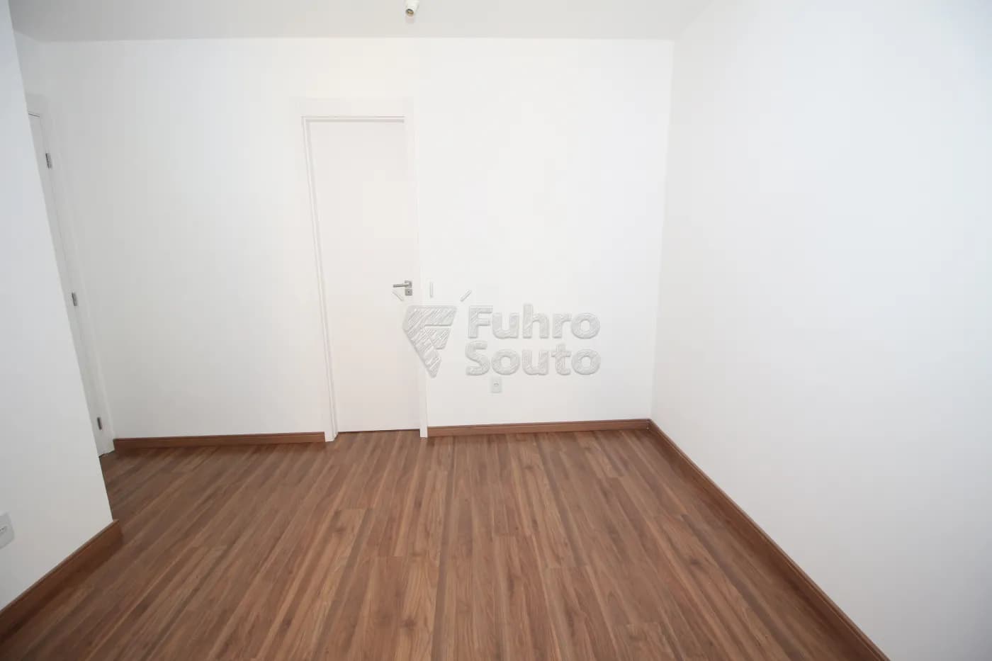 h4g4h-pelotas-apartamento-padrao-tres-vendas-20-05-2024_23-07-14-18.webp