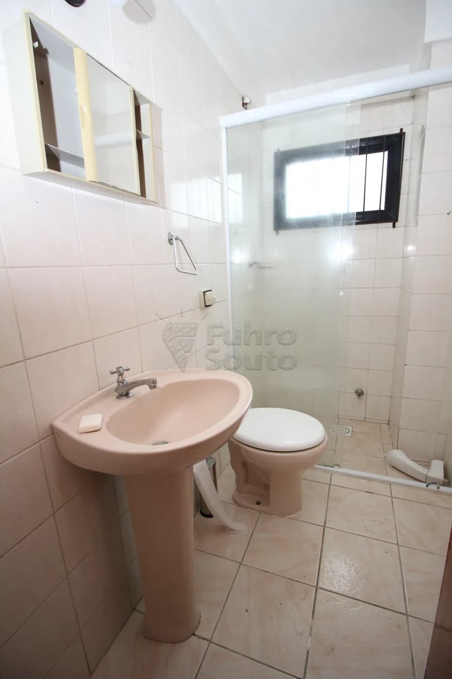 h5lkqp-pelotas-apartamento-padrao-centro-03-05-2024_00-51-27-14.webp