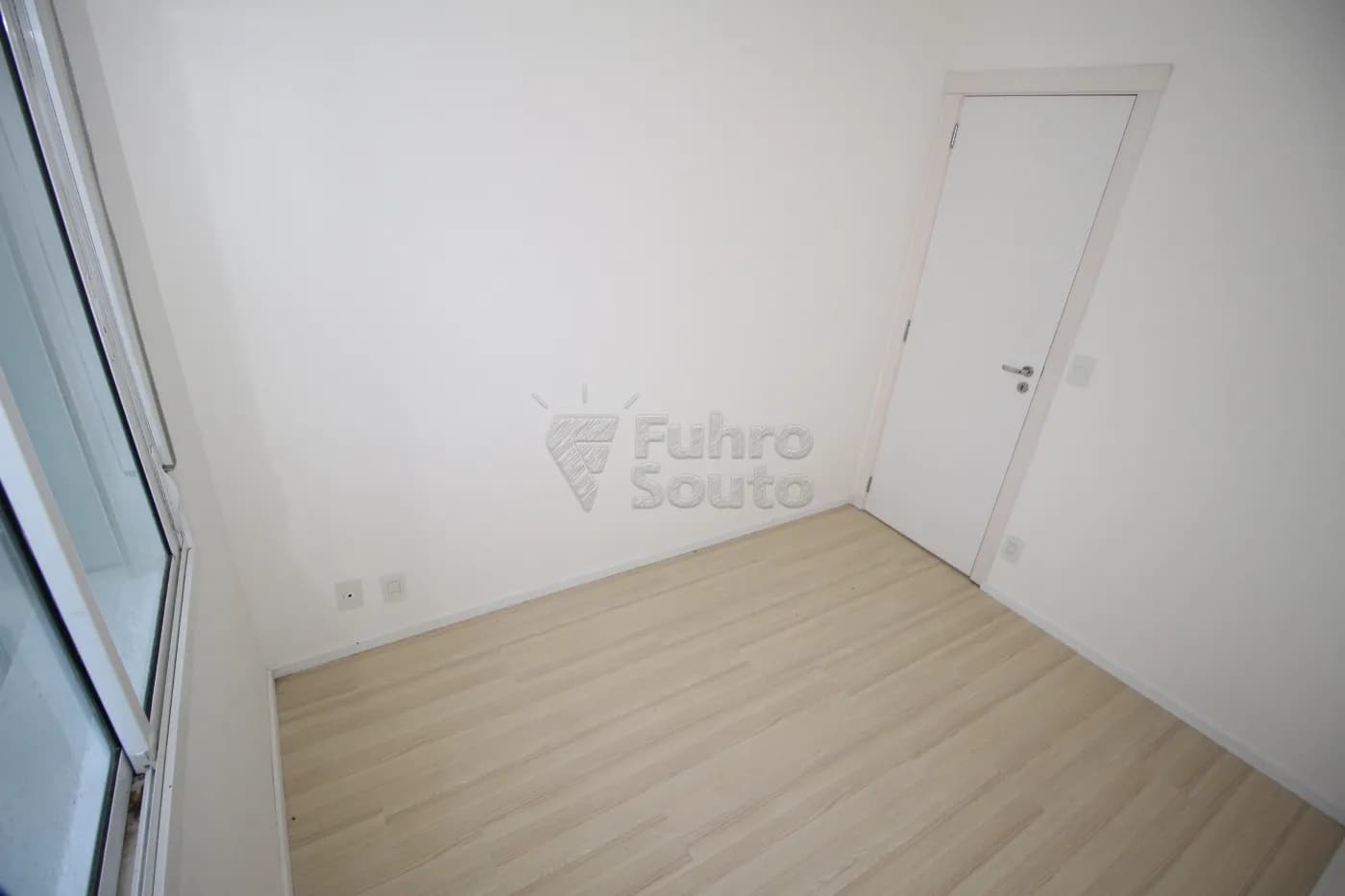 h6nw7l-pelotas-apartamento-padrao-areal-21-05-2024_23-07-35-12.webp