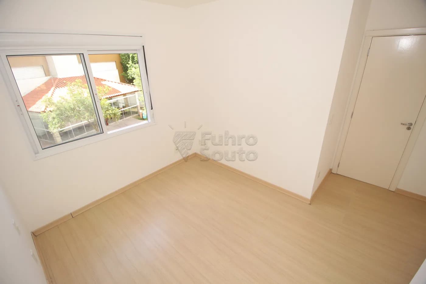 h7n2m-pelotas-apartamento-padrao-centro-09-01-2025_02-33-39-20.webp