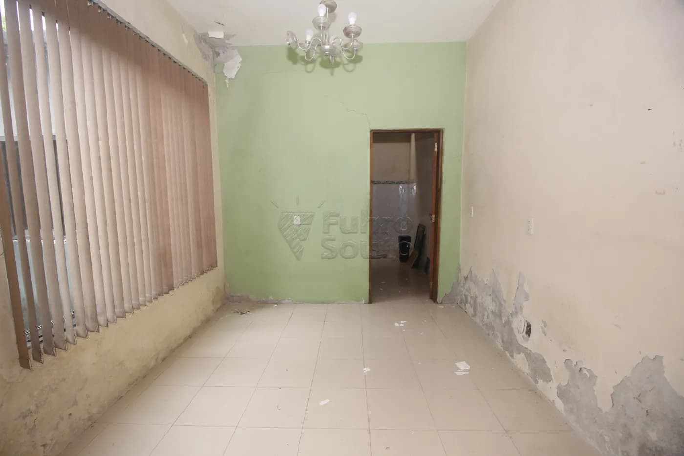 hb3jjo-pelotas-casa-padrao-centro-07-11-2024_02-32-26-5.webp
